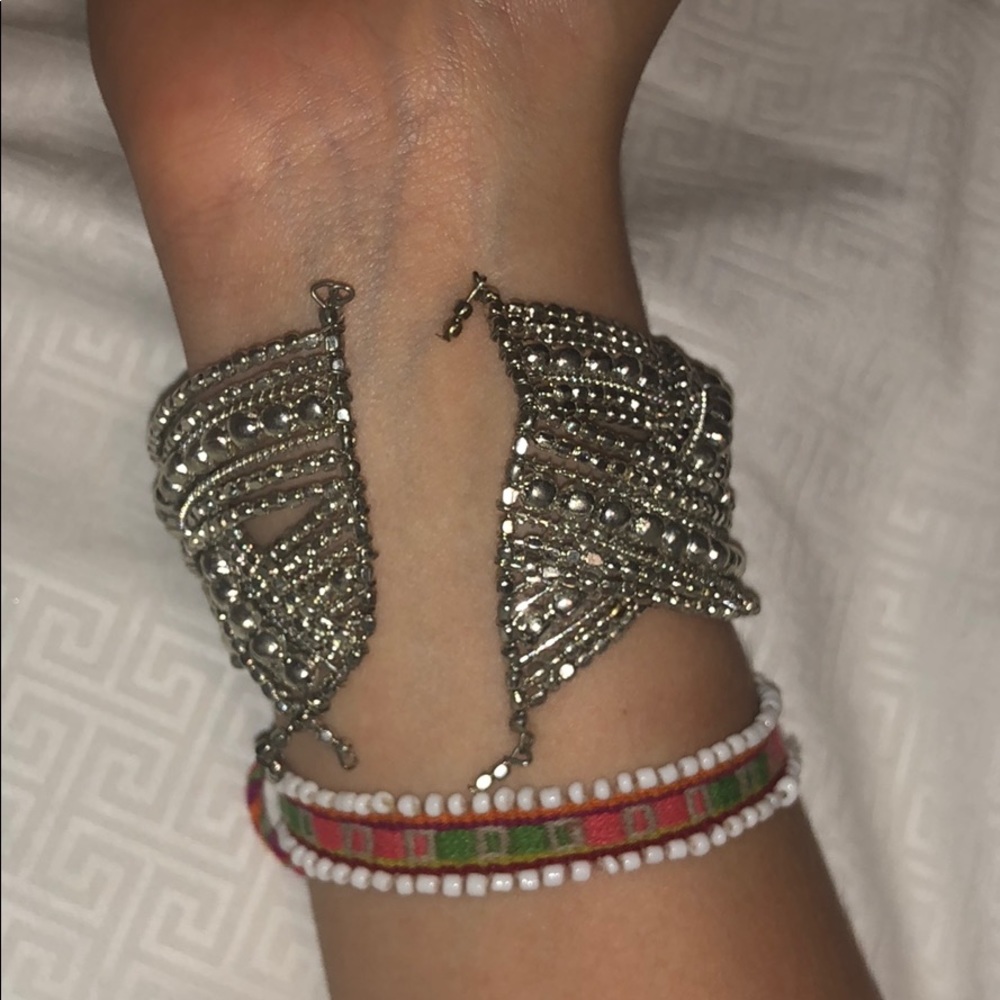 Cuff bracelet - Picture 3 of 3